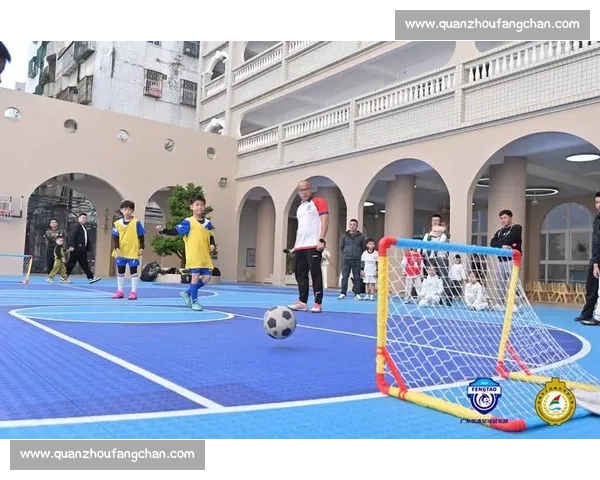 打造专业体系助力青少年足球梦想启航成长全方位训练方案创新实践平台
